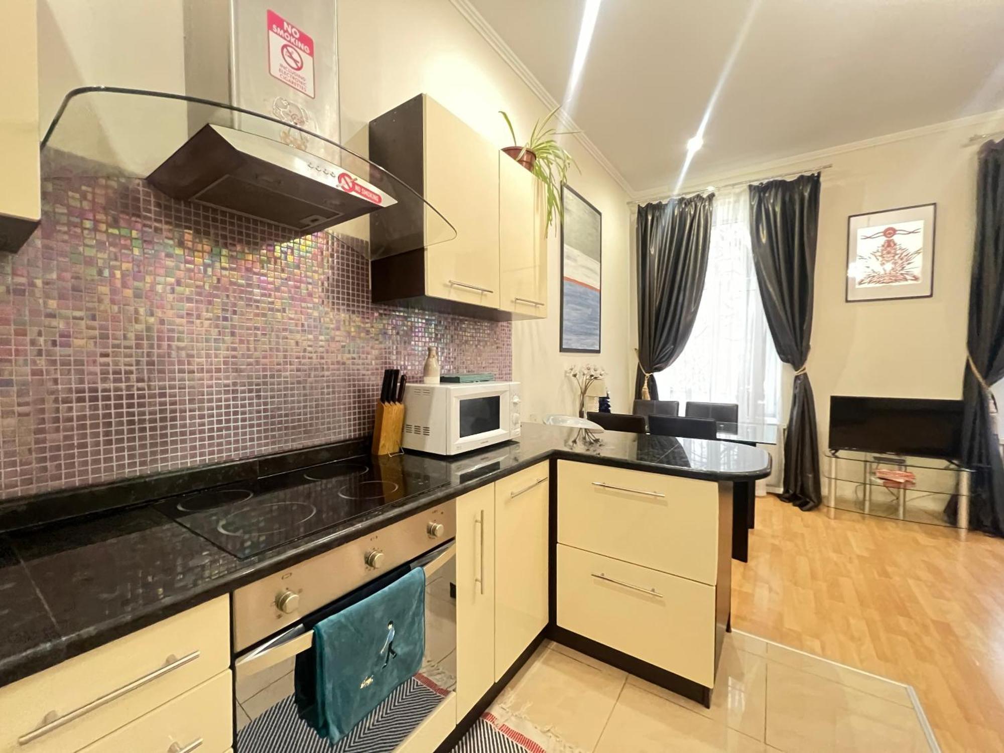 Apartments On Skoryka Str Львов Экстерьер фото