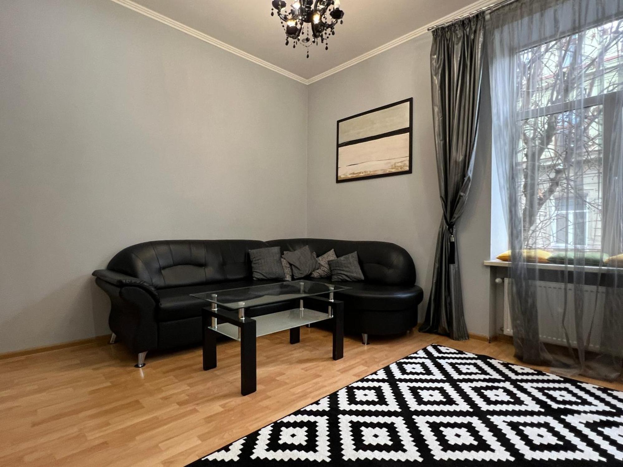 Apartments On Skoryka Str Львов Экстерьер фото